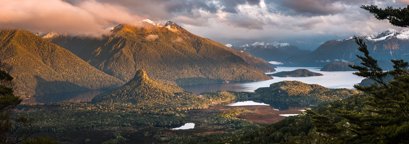 Lake Manapouri Sunrise
